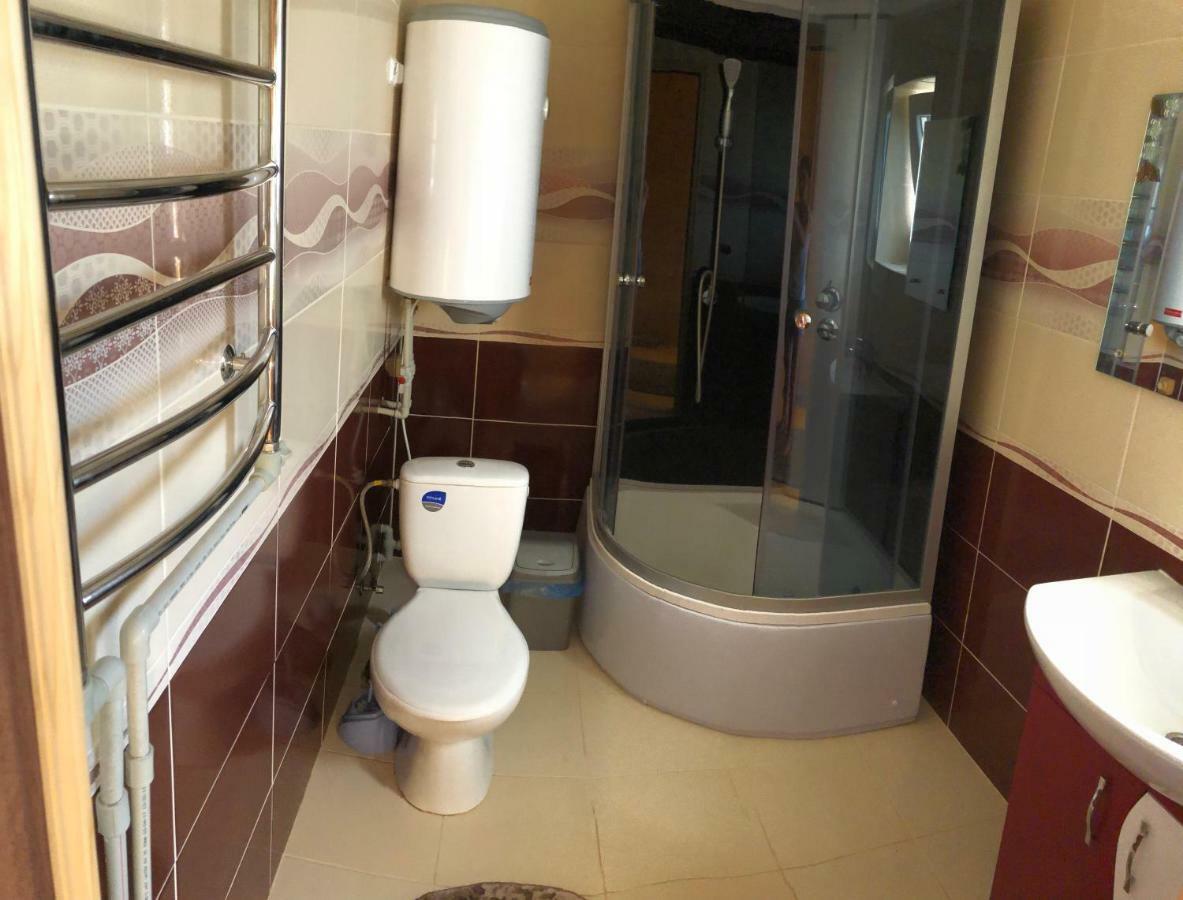 Sadyba Domashniy Zatyshok Pilipets Buitenkant foto